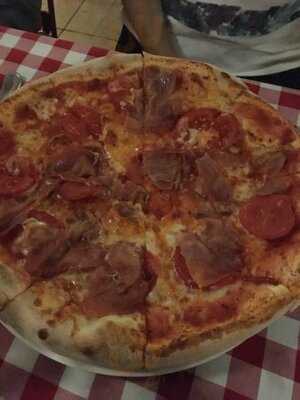 Il Treno A Trombitáshoz