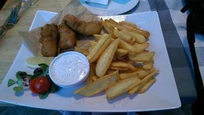 Hello Hal Fishbar Budapest