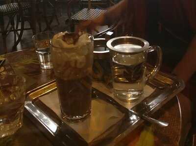 Cafe Frei Nyugati Tér