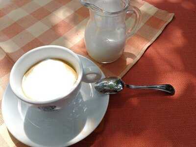 Rozmaring Kertvendeglo