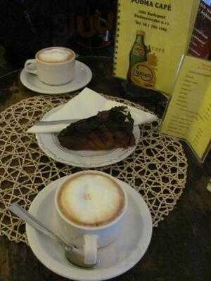 Podma Cafe