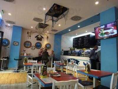 Bubba's Water Grill - Bubba's Captains Pub