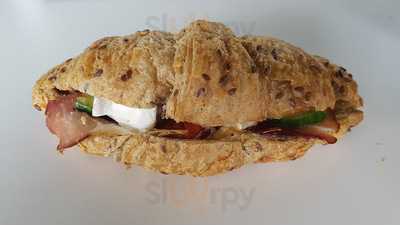 Pöttyös Bögre Bisztró