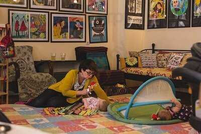 Hellóanyu Családbarát Közösségi Tér és Kávézó