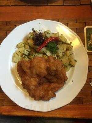 Kisbojtár Vendéglő Óbuda