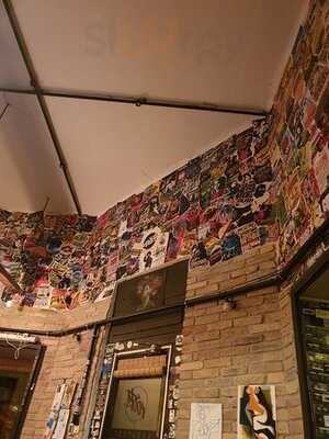 Roots Budapest Bar And Tattoo