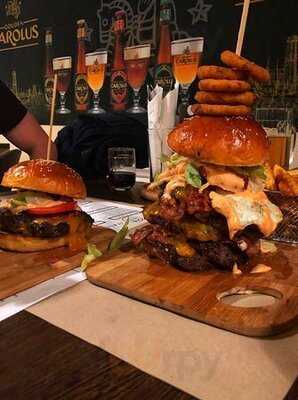 Lülü’z Gastro Pub