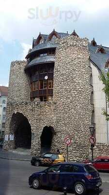 Bereg Embassy Bar & Cafe