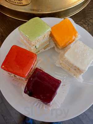 Teátrum Café & Bistro