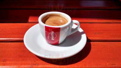 Pelikan Gatorhaz Bufe