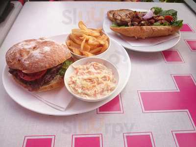 Pelikan Gatorhaz Bufe