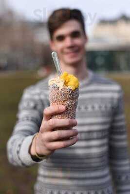 Fragola Ice Cream Shop