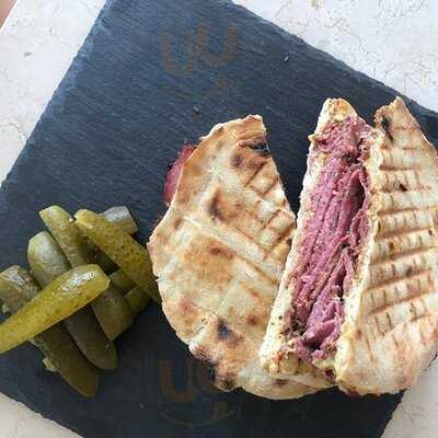 Pastrami Étterem és Kávéház