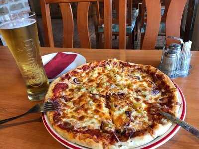 Marcelino Pizzéria Étterem