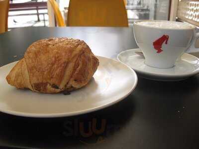 Lipoti Pekseg Es Kavezo