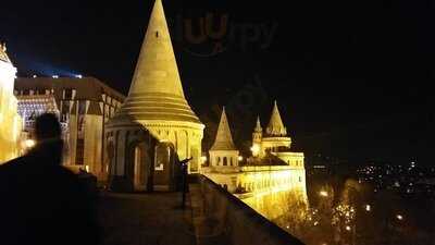 Fekete Holló Étterem