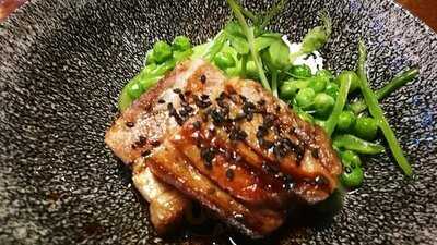 5villa Restaurant & Bar