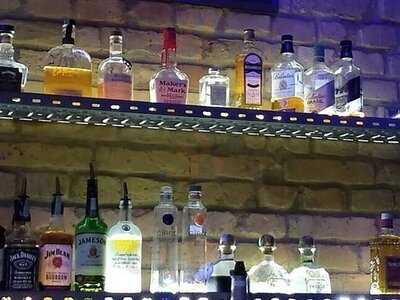 Chupito Bár - Shots & More