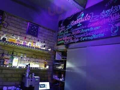 Chupito Bár - Shots & More