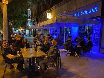 Winners Sports & Music Pub