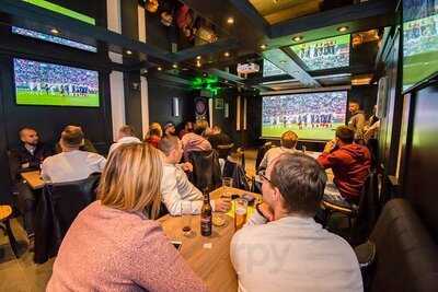 Winners Sports & Music Pub