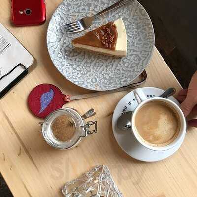 Mini Buda Coffee & Cake