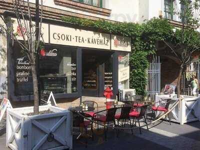 Málna Csoki- Tea- Kávéház