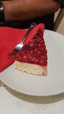 Málna Csoki- Tea- Kávéház