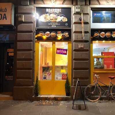 Roadside Burger & Pizza