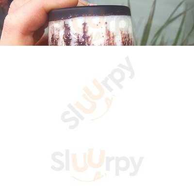 Juicy + Budapest Bagel