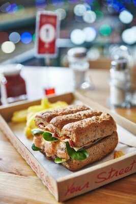 Kobe Sausages - Hold Utca