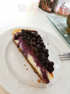 Rauf Cukrászda és Kávézó Budapest