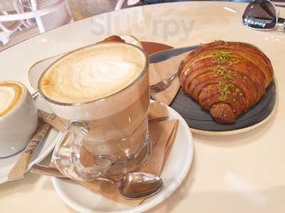 Marty's Kitchen & Bar