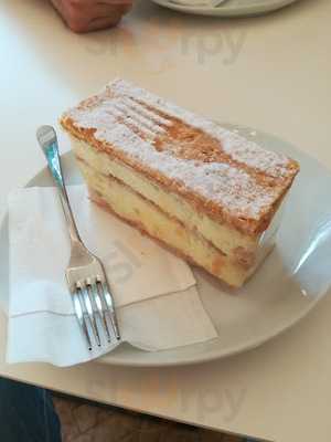 Smankerli Cukrászda és Kávézó