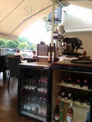 Mirage Café And Bar