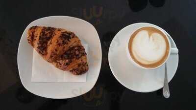 Hazai Kéműves Finomságok Boltja