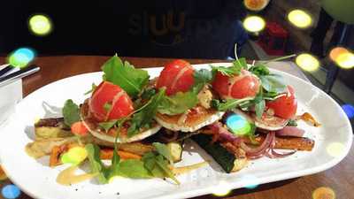 Szalonspicc Kave Es Borbar