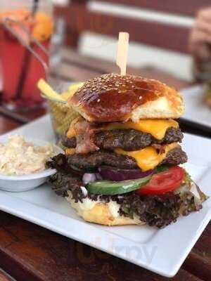 Patiszon Étterem és Burger Bár