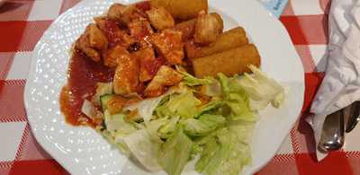 Loyola Café & Lounge