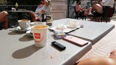 Grill Plage Restaurant & Cafe