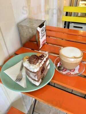 Noglu Fény Cukrászda