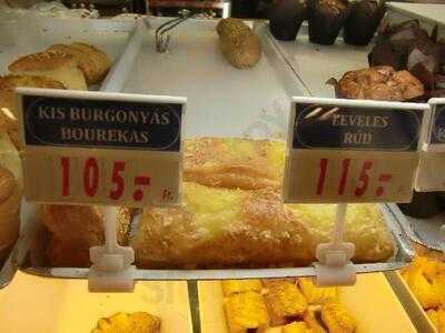 Princess Nepliget Metro