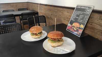 Pappinto Gyros Faloda