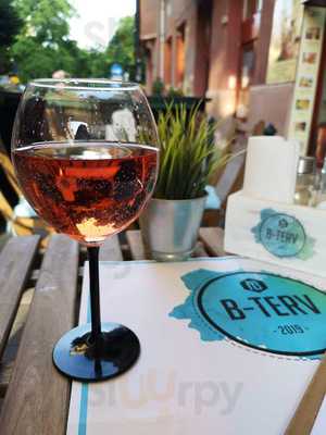 B-terv Kavezo, Etterem