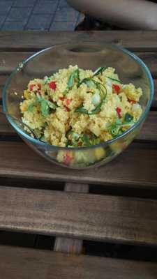 B-terv Kavezo, Etterem