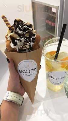 Eat Me - Bubble Waffle Bar