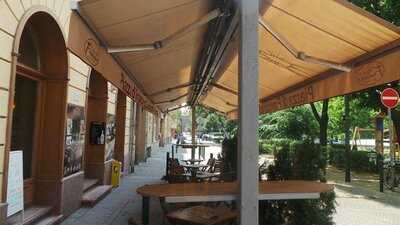 Francesco Kávéház