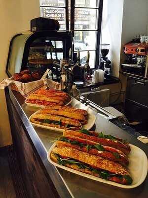 Cafe Des Arts & Innovation