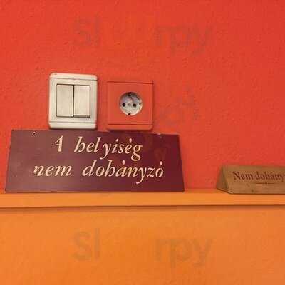 Frohlich Bakery And Cafe