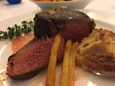 Elysée Bistro és Kávéház